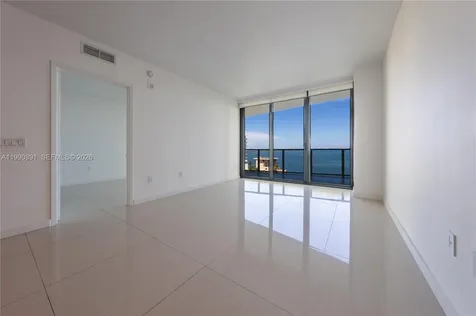 460 NE 28th Street Miami FL 33137