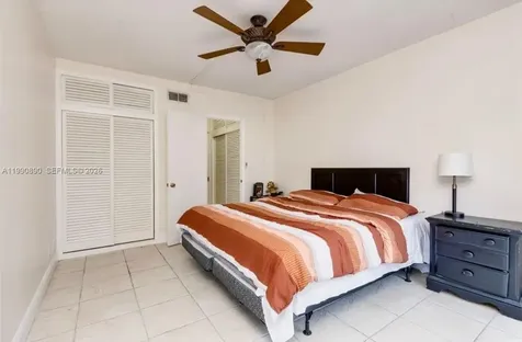 1967 S Ocean Boulevard Lauderdale By The Sea FL 33062