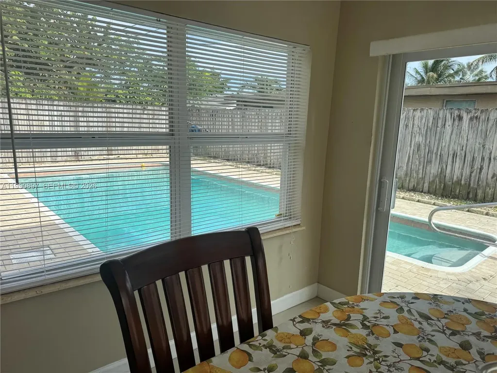 1460 NE 30th Court Pompano Beach FL 33064