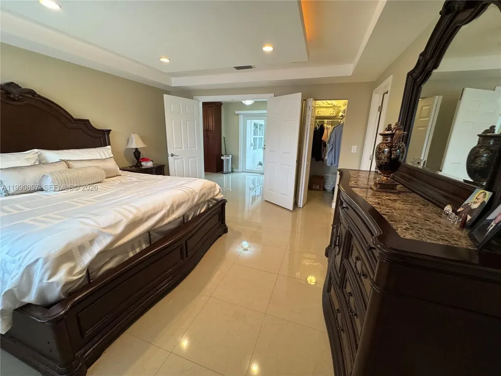 1460 NE 30th Court Pompano Beach FL 33064