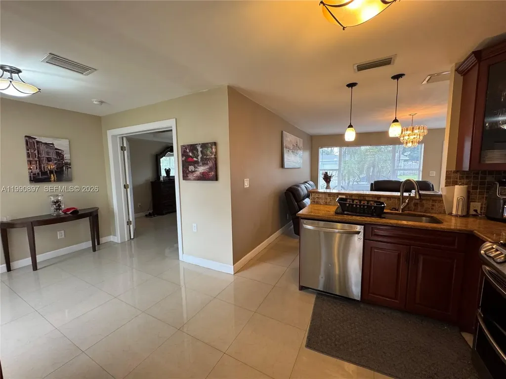 1460 NE 30th Court Pompano Beach FL 33064