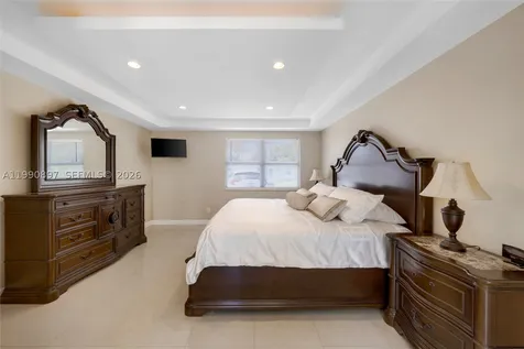 1460 NE 30th Court Pompano Beach FL 33064