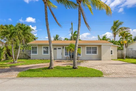 1460 NE 30th Court Pompano Beach FL 33064