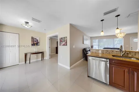 1460 NE 30th Court Pompano Beach FL 33064