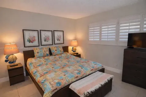 3530 NW 52nd Avenue Lauderdale Lakes FL 33319