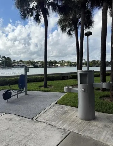 6484 Indian Creek Drive Miami Beach FL 33141