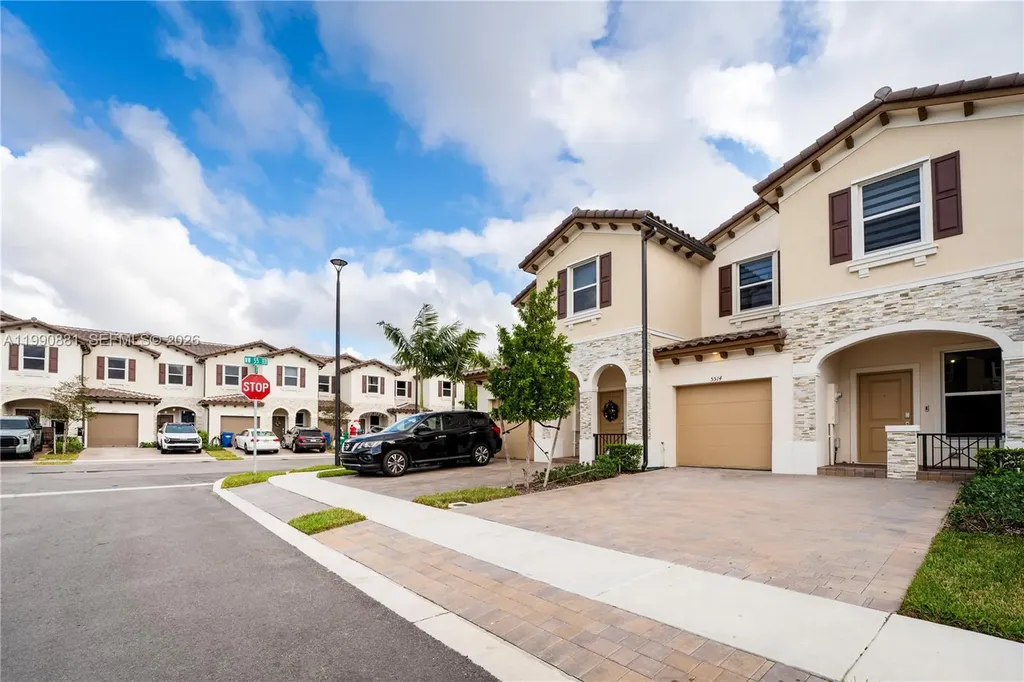 5514 NW 27th Street Lauderhill FL 33313