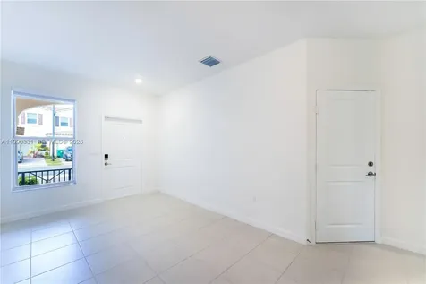 5514 NW 27th Street Lauderhill FL 33313