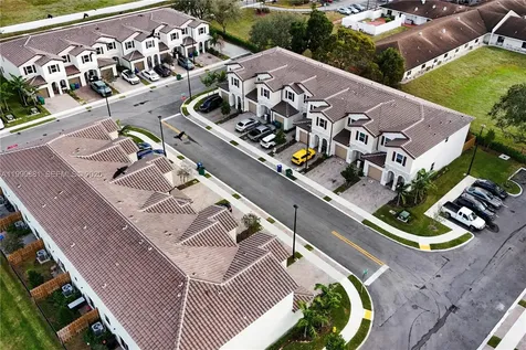 5514 NW 27th Street Lauderhill FL 33313