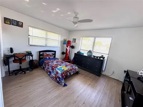 4905 Bayberry Lane Tamarac FL 33319