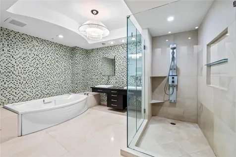 18201 Collins Avenue Sunny Isles Beach FL 33160