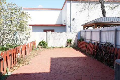 331 NW 82nd Avenue Miami FL 33126