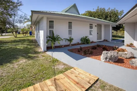 101-103 Jasmine Court Lake Placid FL 33852
