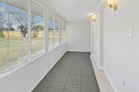 101-103 Jasmine Court Lake Placid FL 33852
