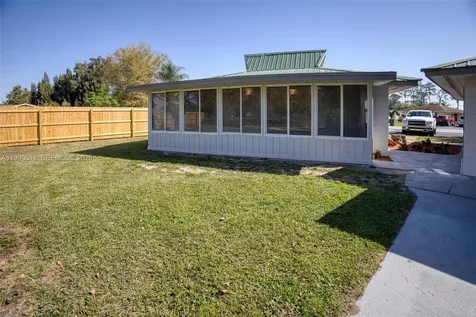 101-103 Jasmine Court Lake Placid FL 33852