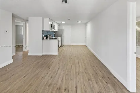 101-103 Jasmine Court Lake Placid FL 33852