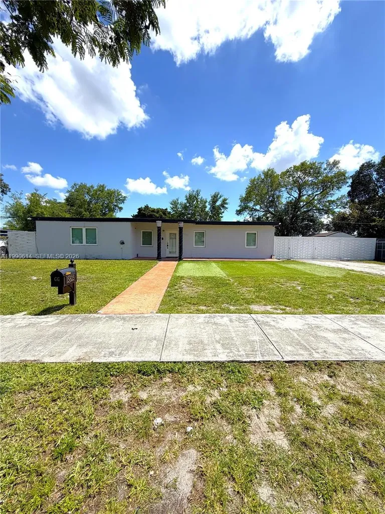 15825 E Bunche Park Drive Miami Gardens FL 33054