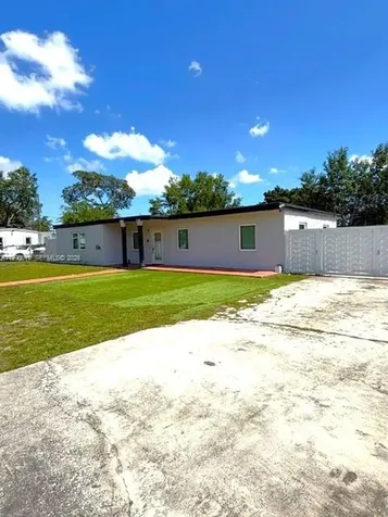 15825 E Bunche Park Drive Miami Gardens FL 33054