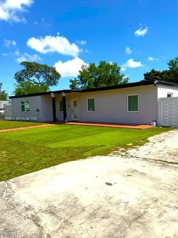 15825 E Bunche Park Drive Miami Gardens FL 33054