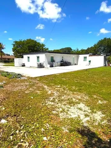 15825 E Bunche Park Drive Miami Gardens FL 33054