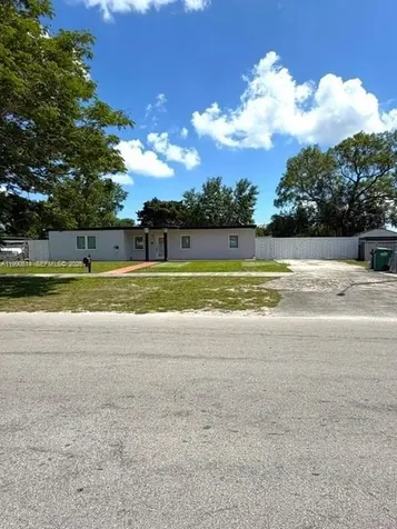 15825 E Bunche Park Drive Miami Gardens FL 33054
