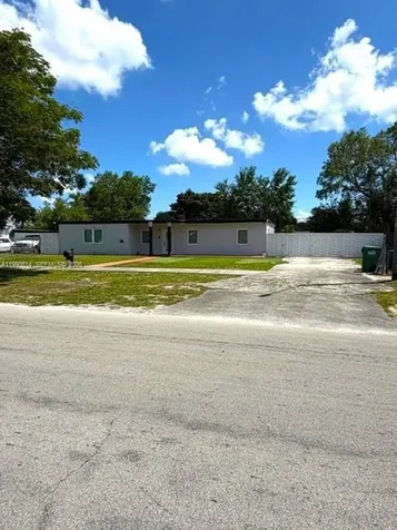 15825 E Bunche Park Drive Miami Gardens FL 33054