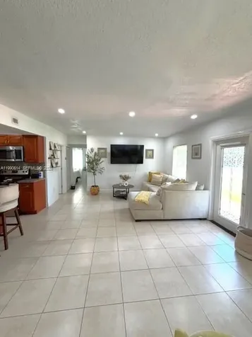 15825 E Bunche Park Drive Miami Gardens FL 33054
