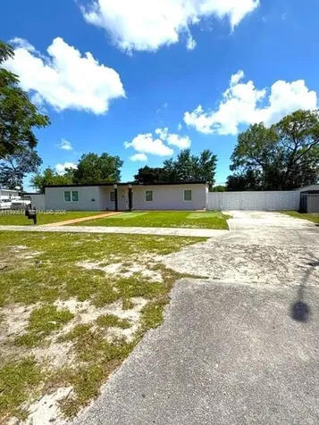 15825 E Bunche Park Drive Miami Gardens FL 33054