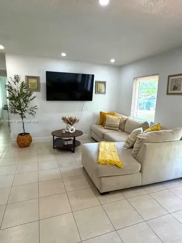 15825 E Bunche Park Drive Miami Gardens FL 33054