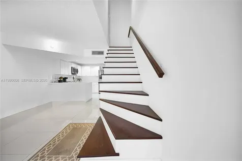 240 W 68th Street Hialeah FL 33014