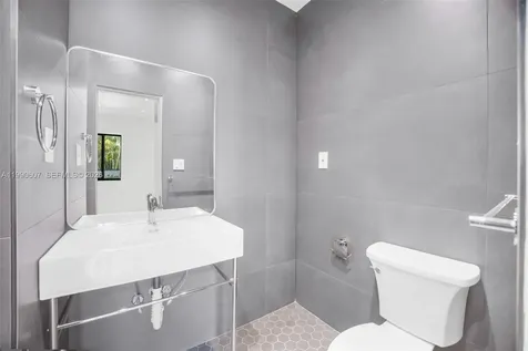 880 NE 72nd Terrace Miami FL 33138