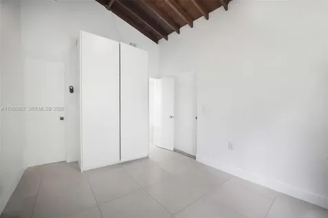 880 NE 72nd Terrace Miami FL 33138