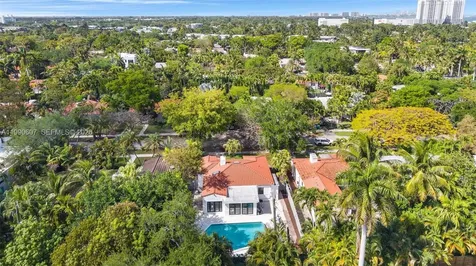 880 NE 72nd Terrace Miami FL 33138