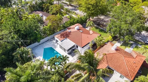 880 NE 72nd Terrace Miami FL 33138