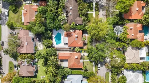 880 NE 72nd Terrace Miami FL 33138