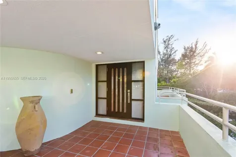 3520 Rockerman Road Miami FL 33133