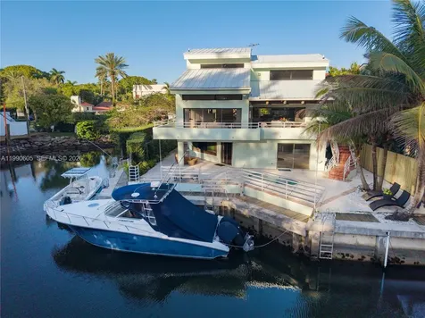 3520 Rockerman Road Miami FL 33133