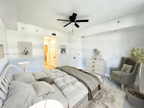 3001 NE 185th Street Aventura FL 33180