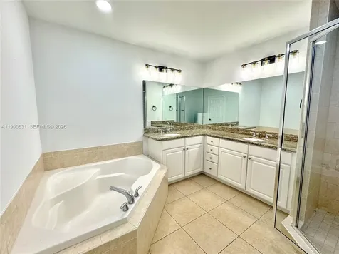 3001 NE 185th Street Aventura FL 33180