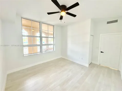 3001 NE 185th Street Aventura FL 33180