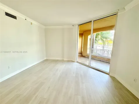 3001 NE 185th Street Aventura FL 33180