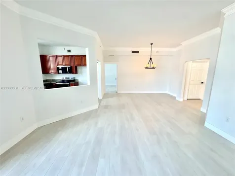 3001 NE 185th Street Aventura FL 33180