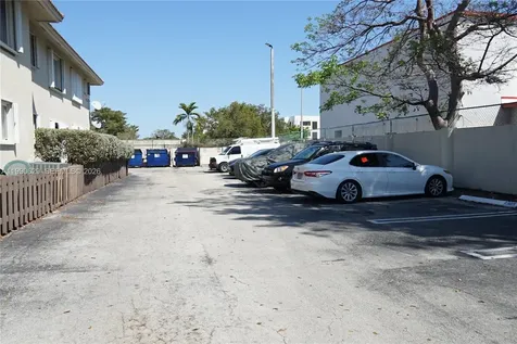 331 NW 82nd Avenue Miami FL 33126