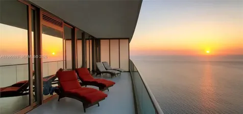 18975 Collins Avenue Sunny Isles Beach FL 33160
