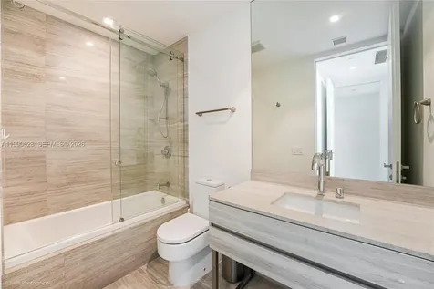 18975 Collins Avenue Sunny Isles Beach FL 33160