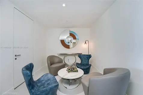 18975 Collins Avenue Sunny Isles Beach FL 33160