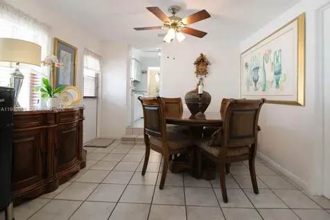 2314 SW 60 Avenue Miami FL 33155