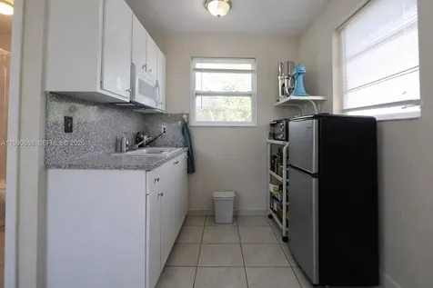 2314 SW 60 Avenue Miami FL 33155