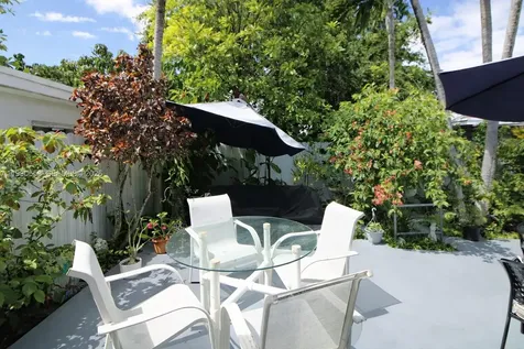 2314 SW 60 Avenue Miami FL 33155