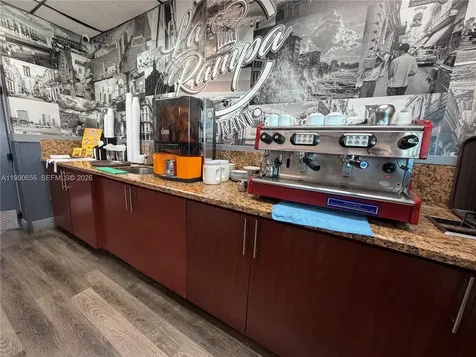 1352 E 4th Avenue Hialeah FL 33010